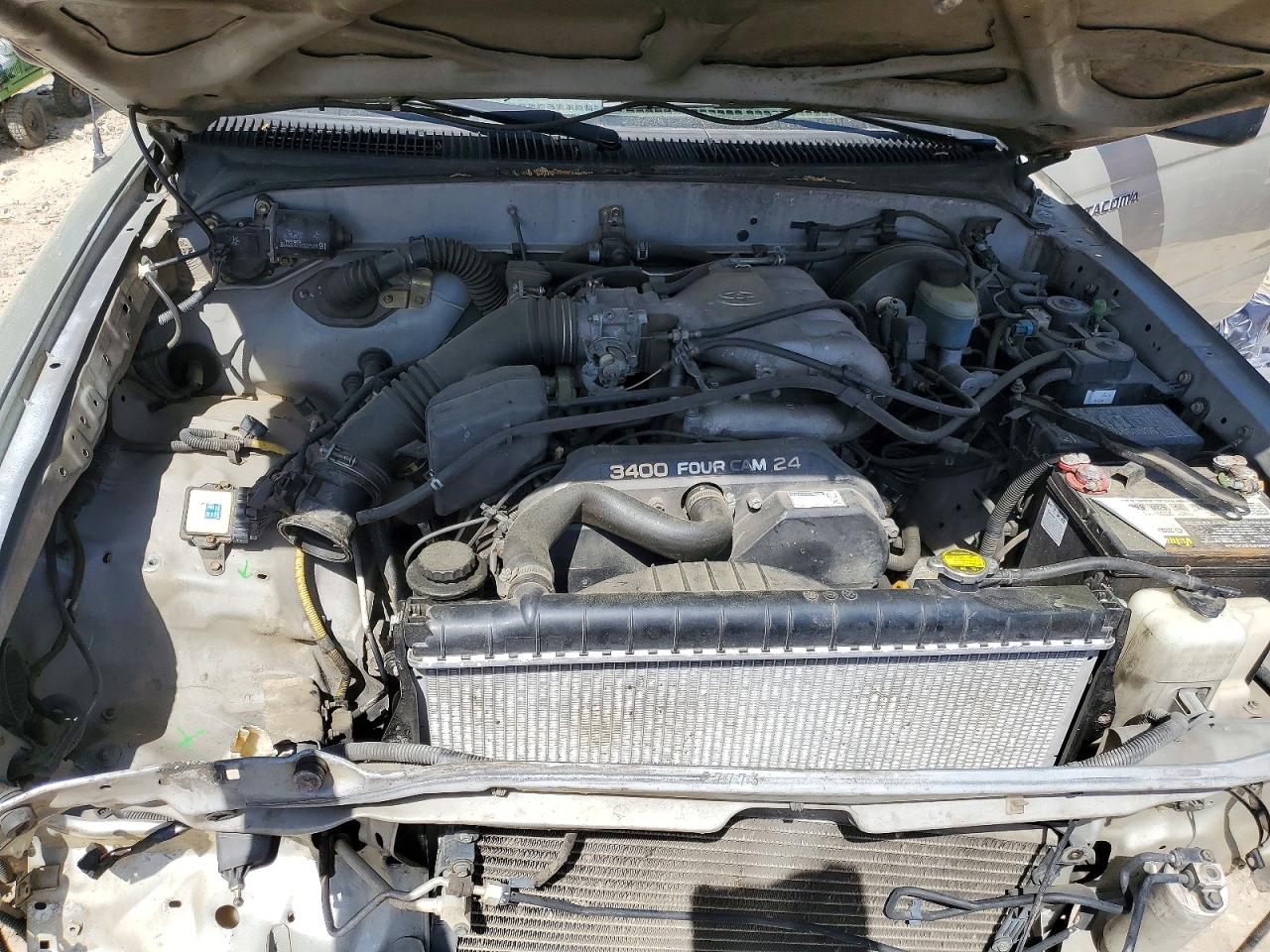 2001 TOYOTA TACOMA V6 photo 11
