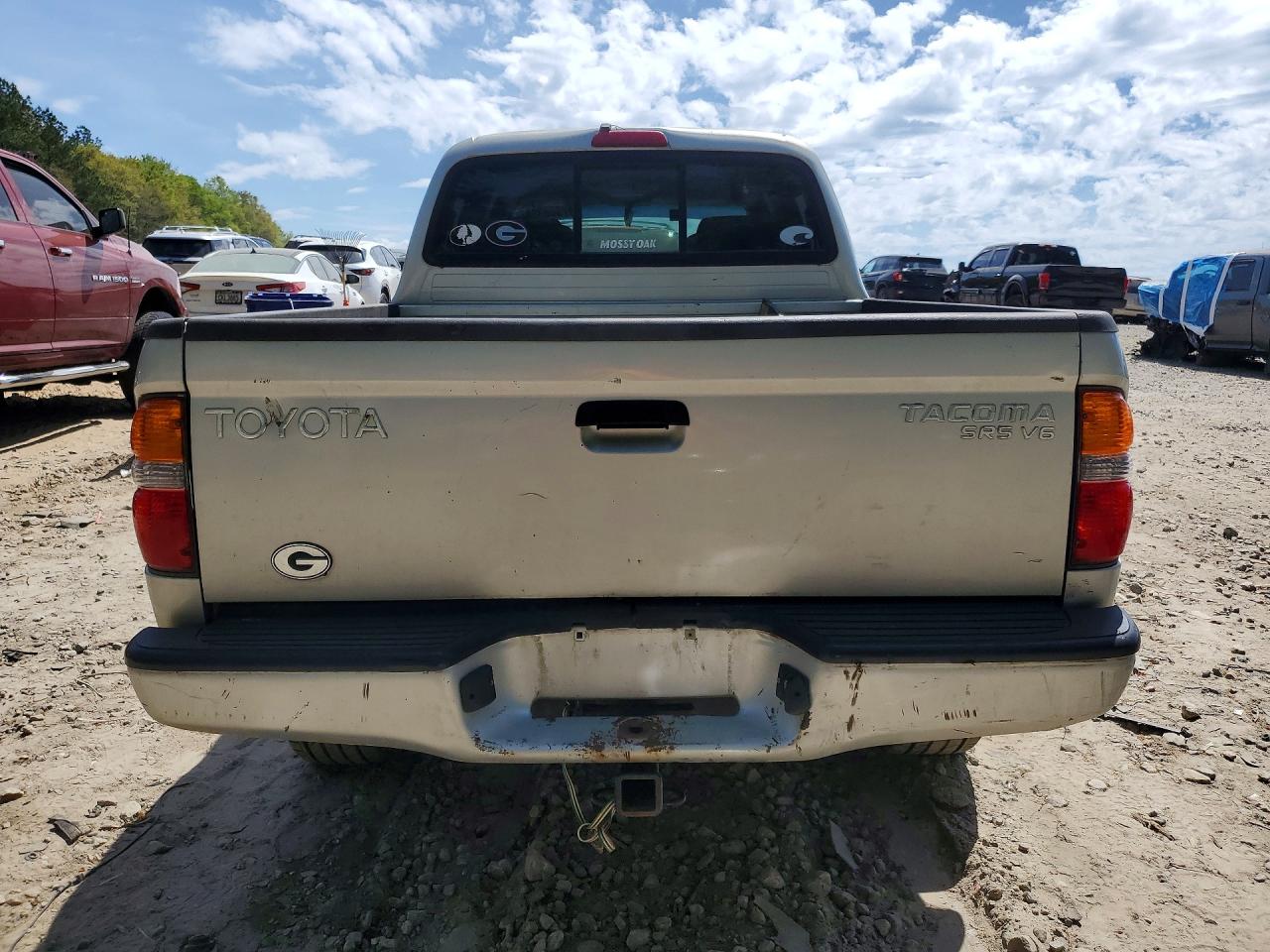 2001 TOYOTA TACOMA V6 photo 6