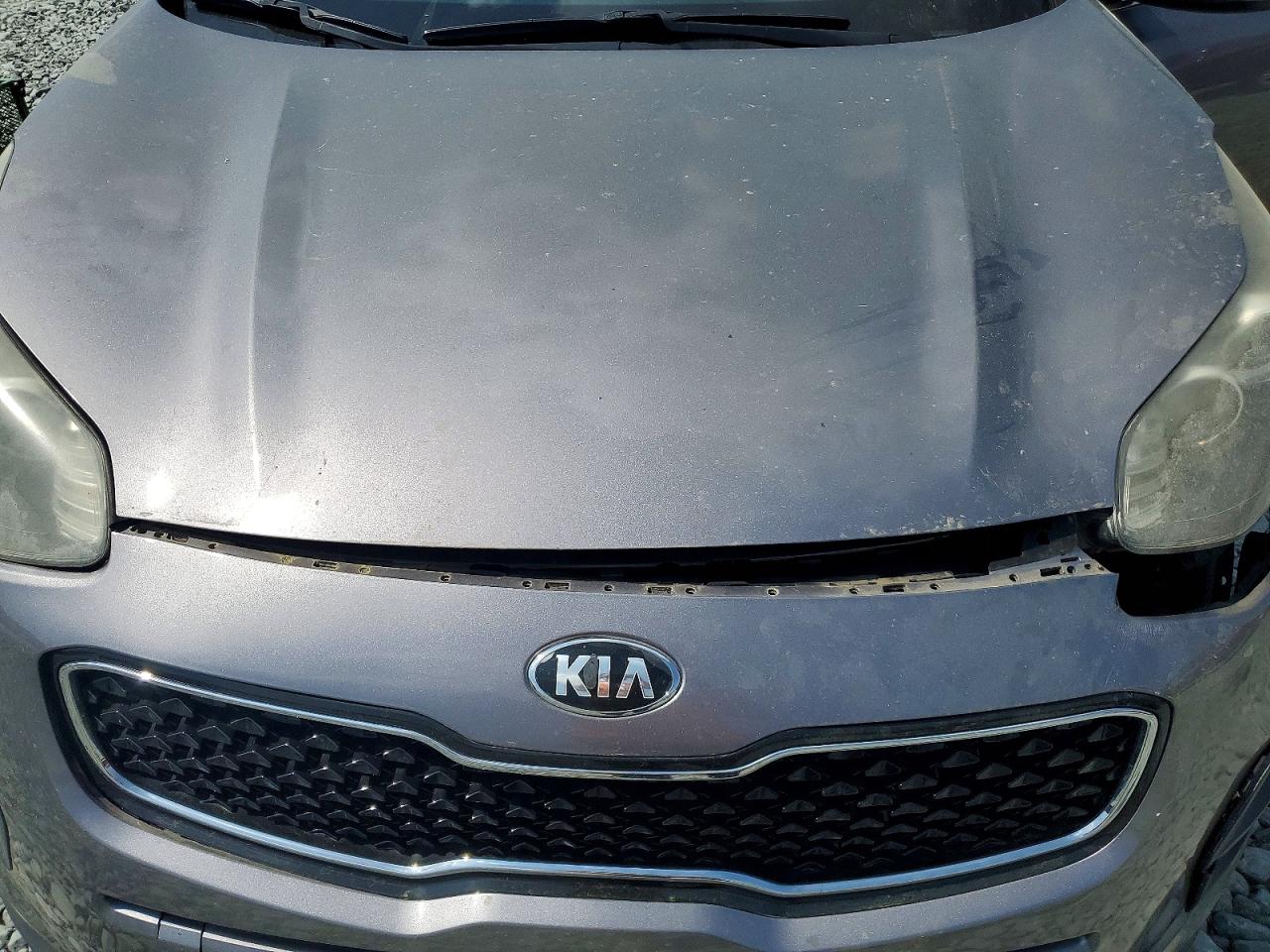 2017 KIA SPORTAGE LX photo 23