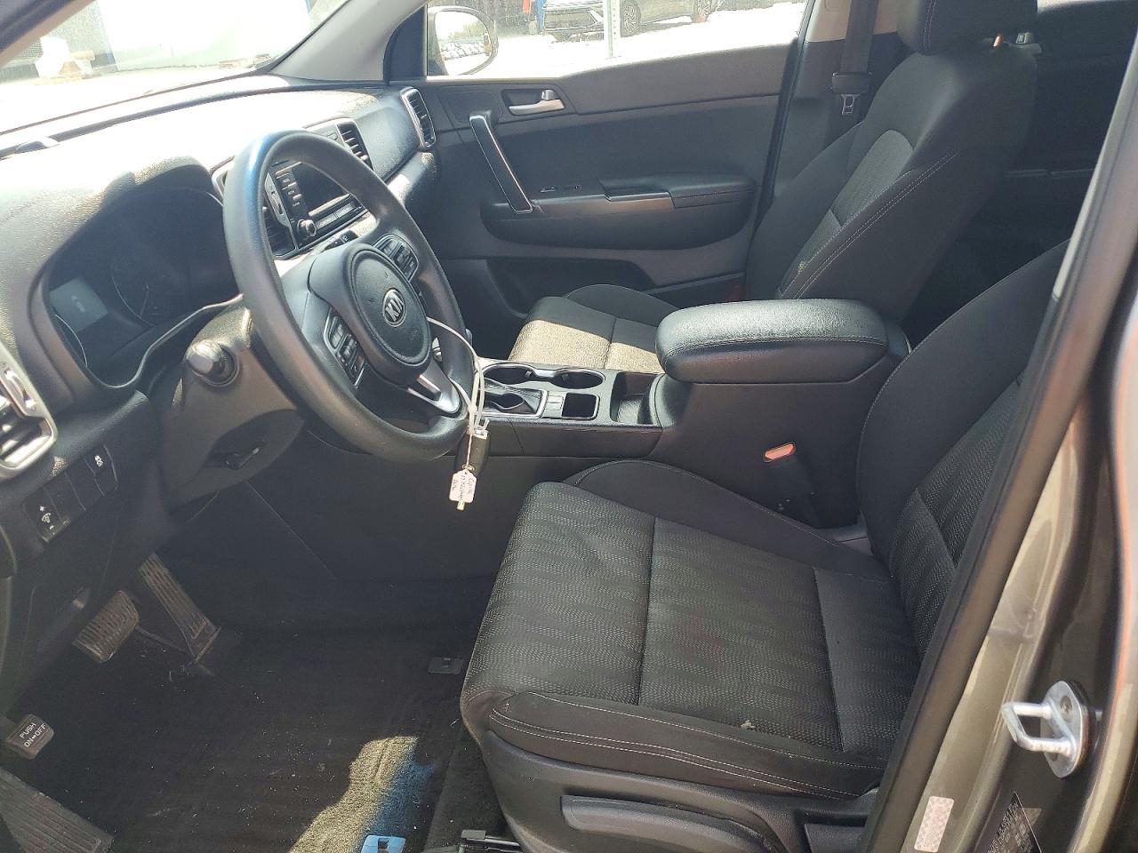 2017 KIA SPORTAGE LX photo 13