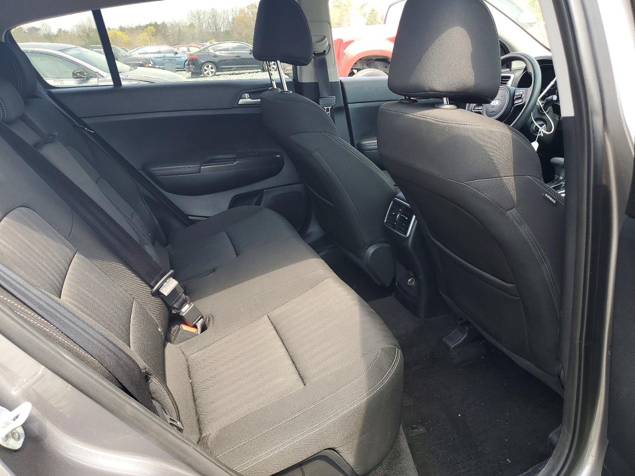 2017 KIA SPORTAGE LX photo 21