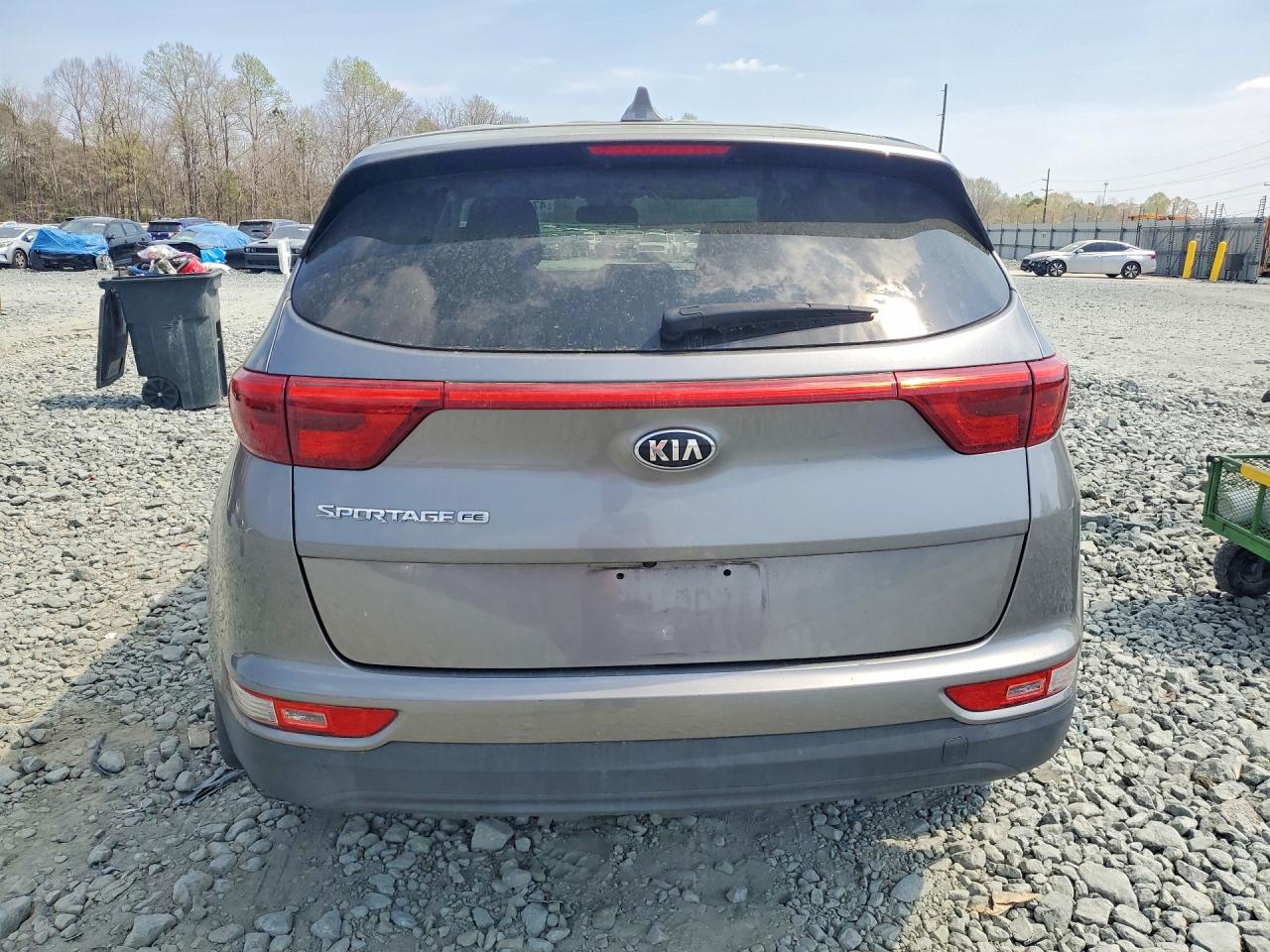 2017 KIA SPORTAGE LX photo 11