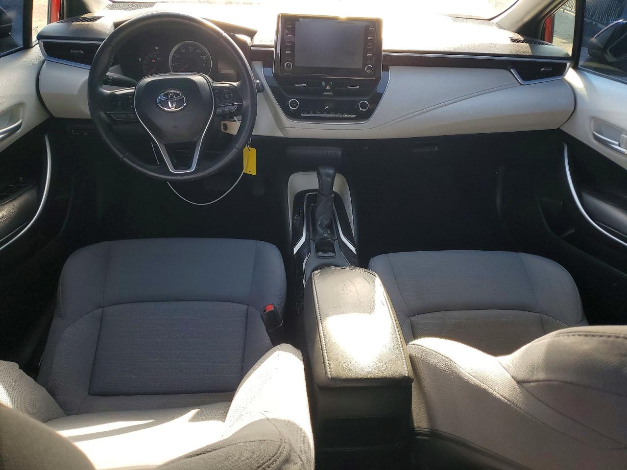 2020 TOYOTA COROLLA SE photo 15