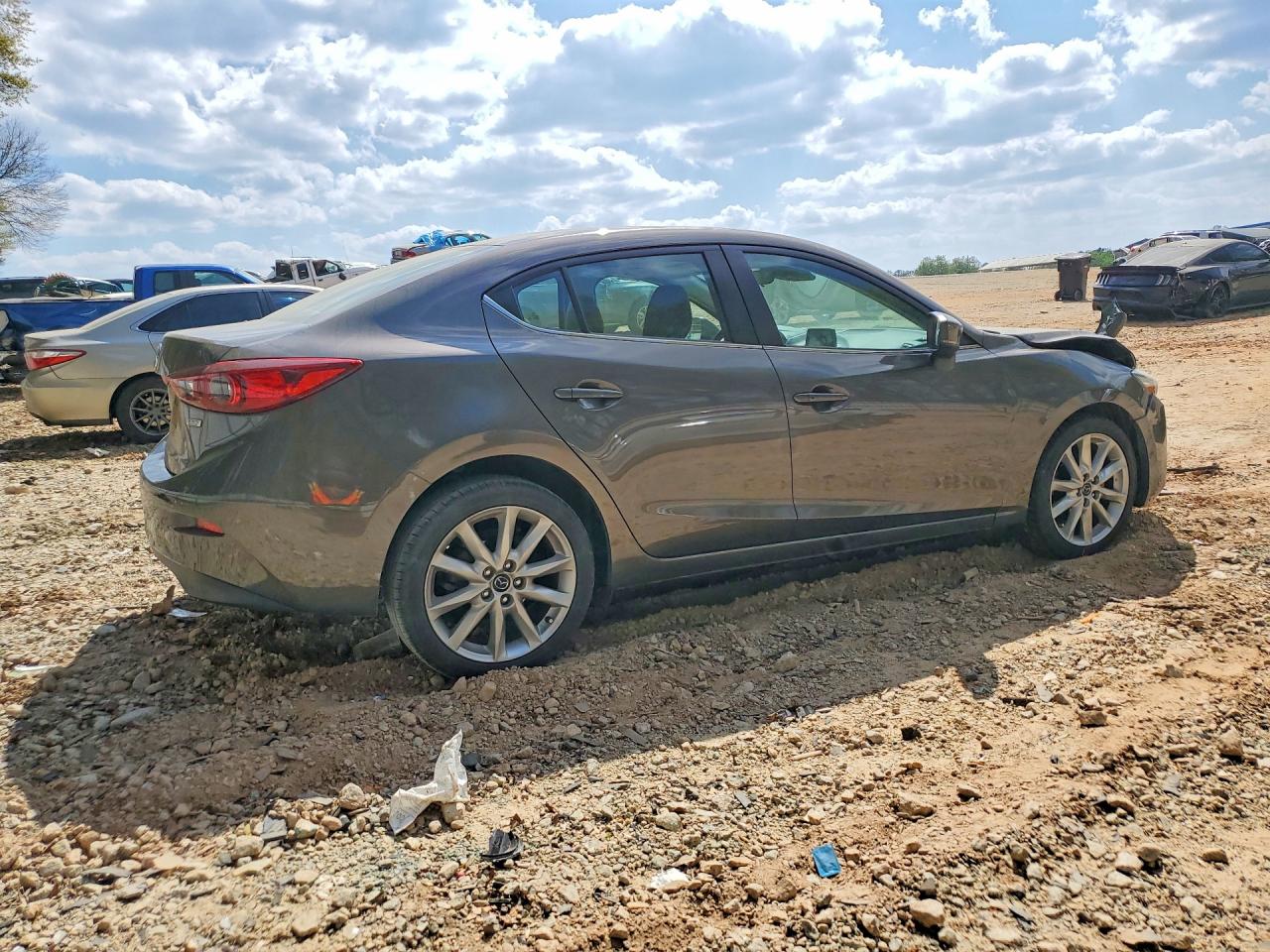 2017 MAZDA 3 TOURING photo 7