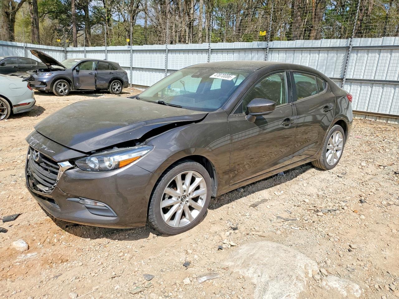 2017 MAZDA 3