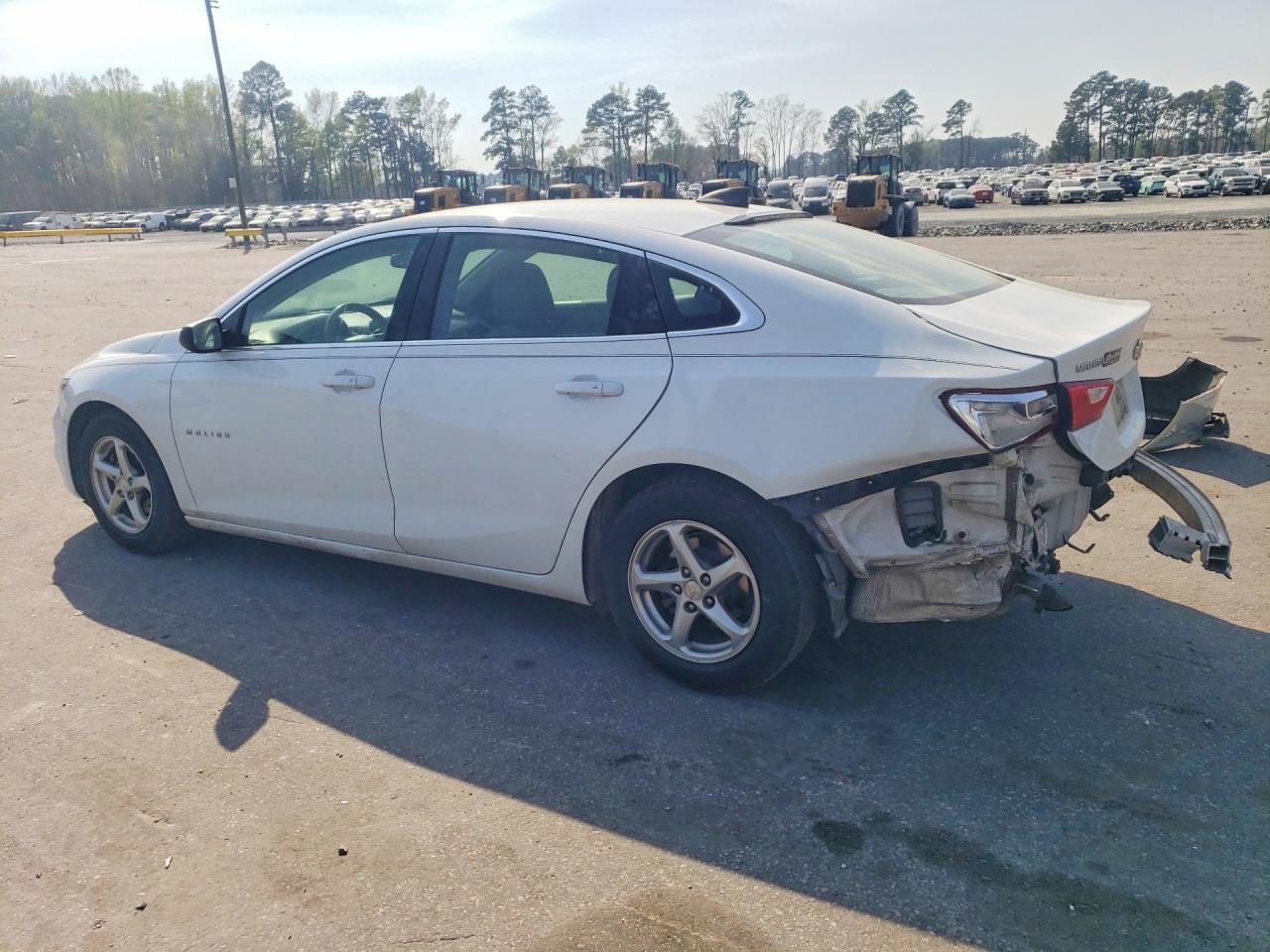 2016 CHEVROLET MALIBU LS photo 3