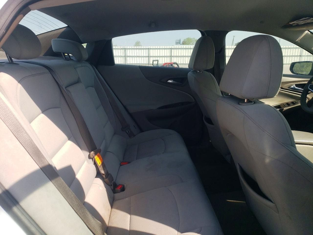 2016 CHEVROLET MALIBU LS photo 19