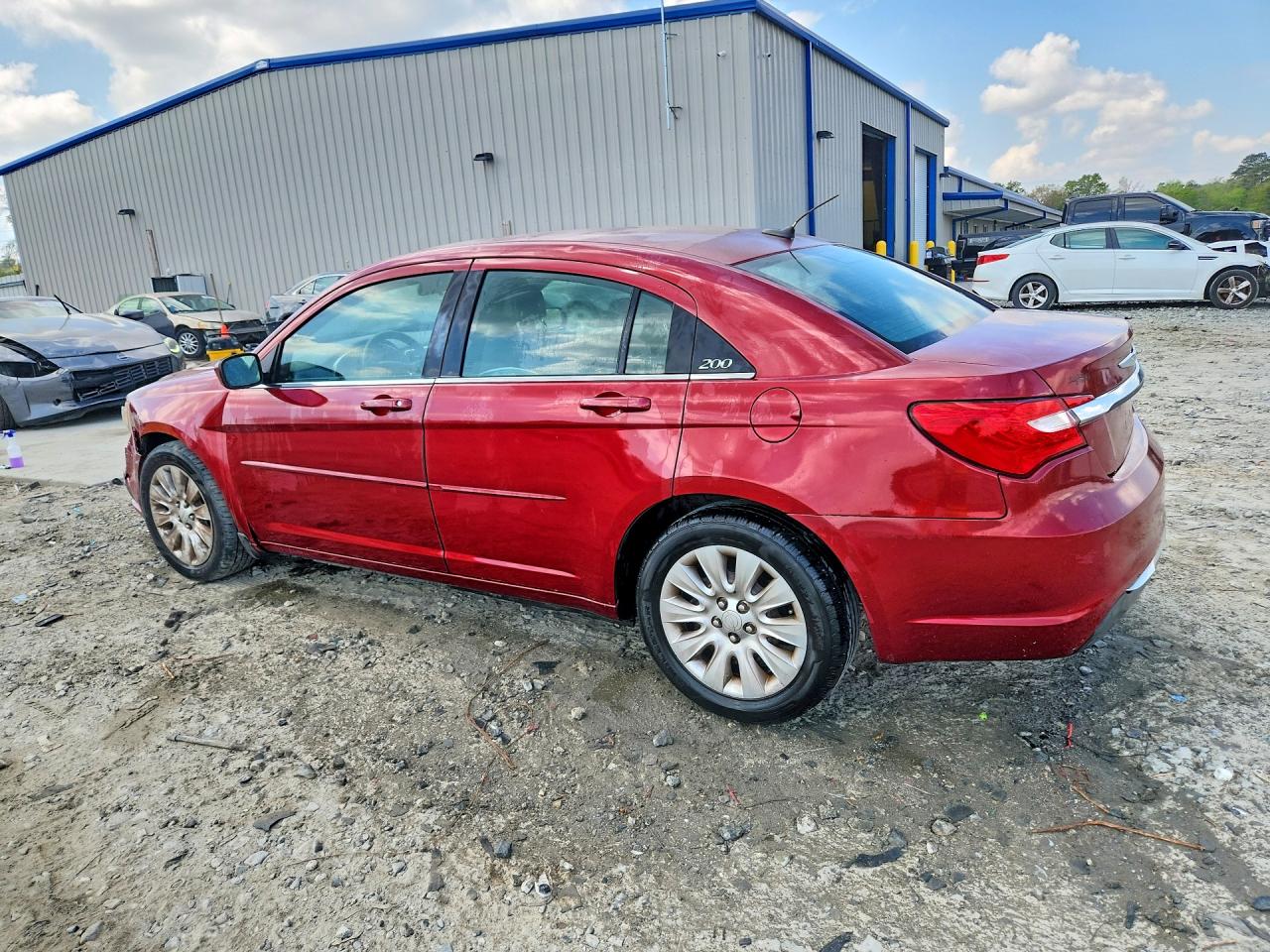 2013 CHRYSLER 200 LX photo 3