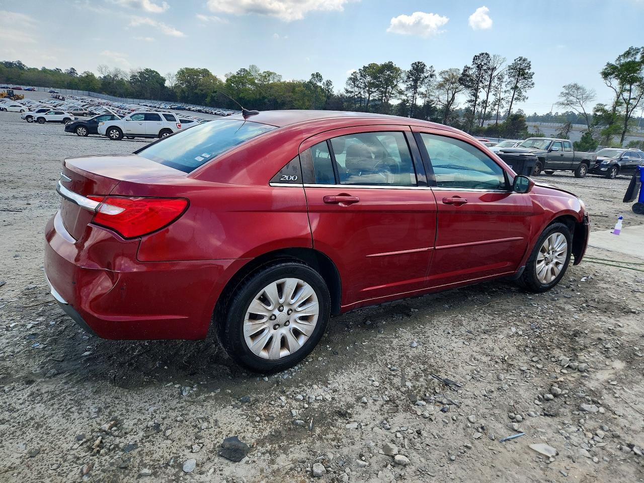 2013 CHRYSLER 200 LX photo 5