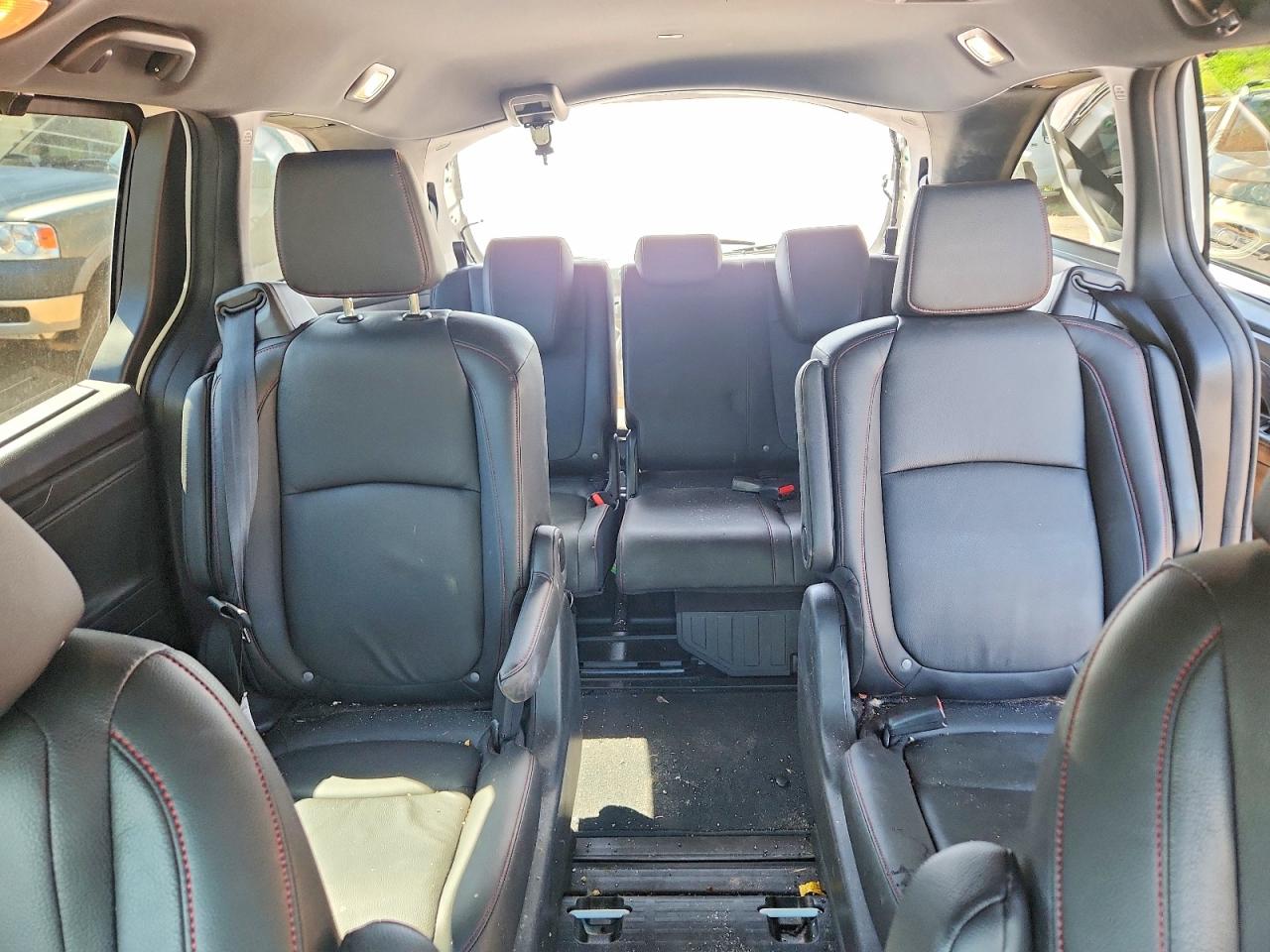 2024 HONDA ODYSSEY SPORT photo 10