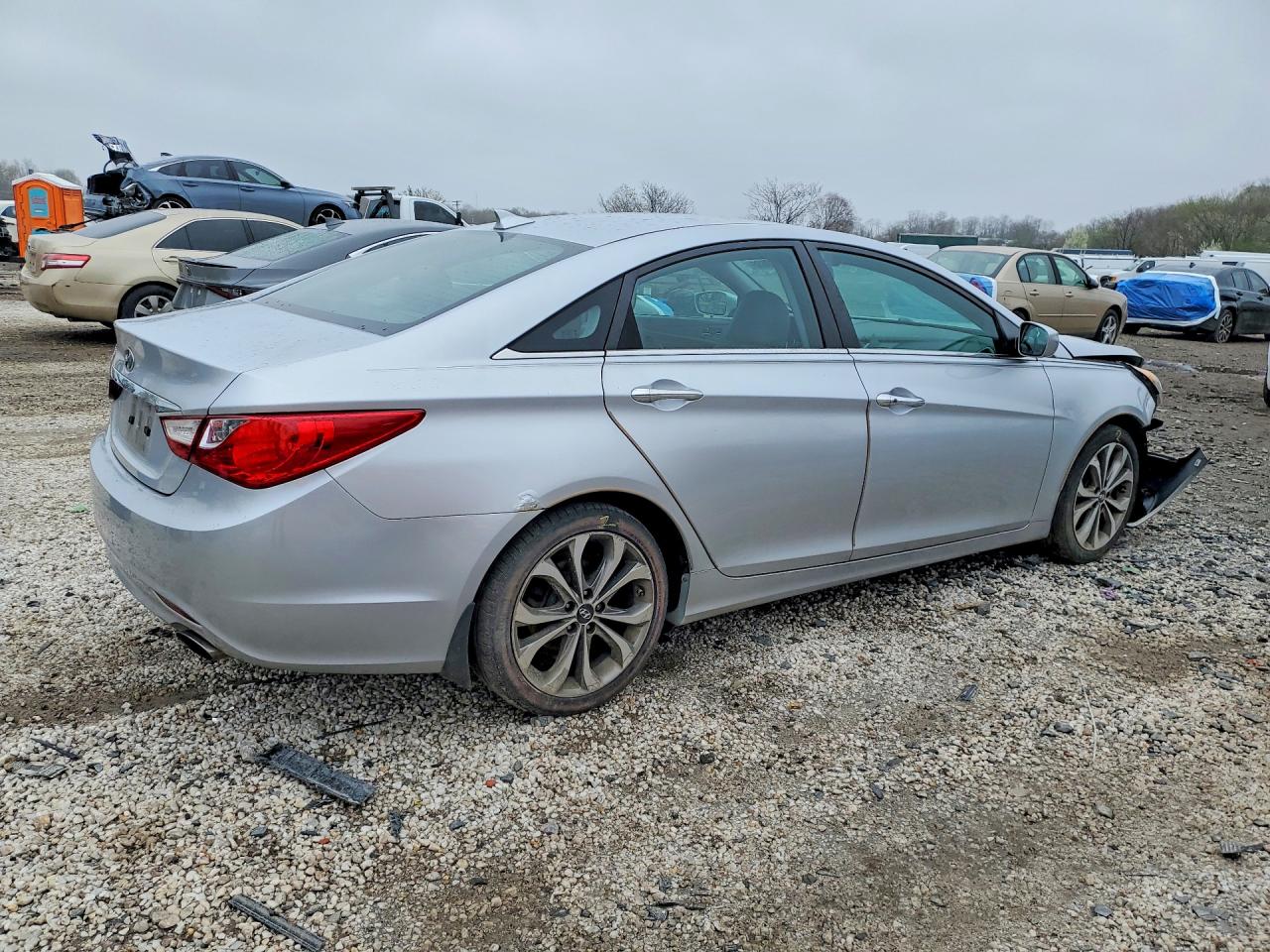 2013 HYUNDAI SONATA SE 2.0T photo 3