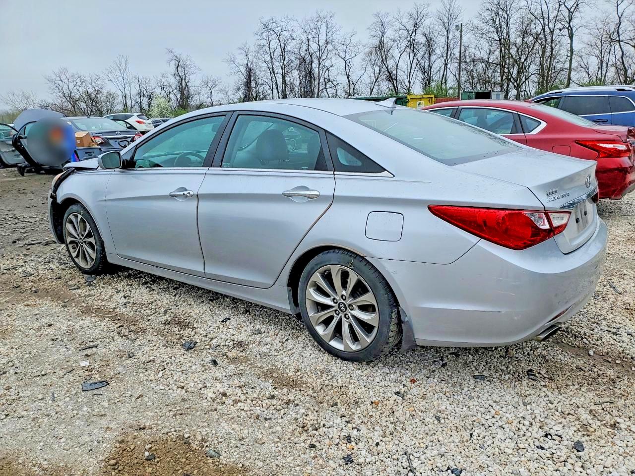 2013 HYUNDAI SONATA SE 2.0T photo 2