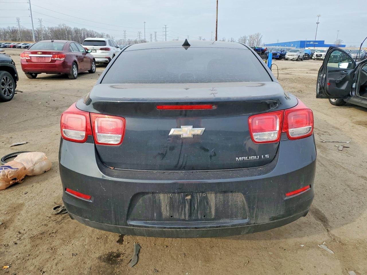 2014 CHEVROLET MALIBU LS photo 11
