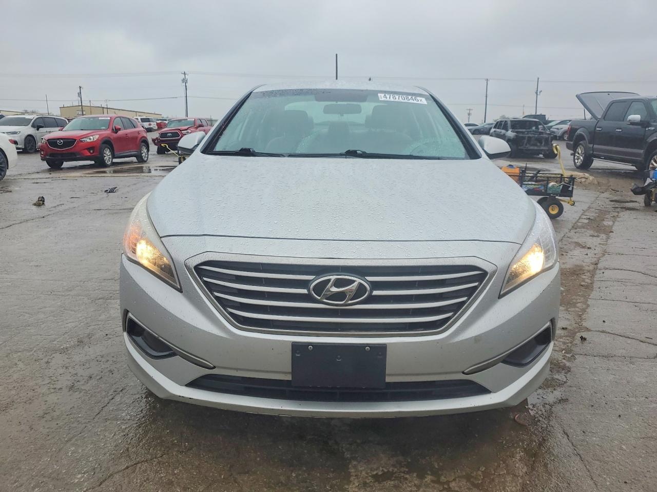 2017 HYUNDAI SONATA photo 5