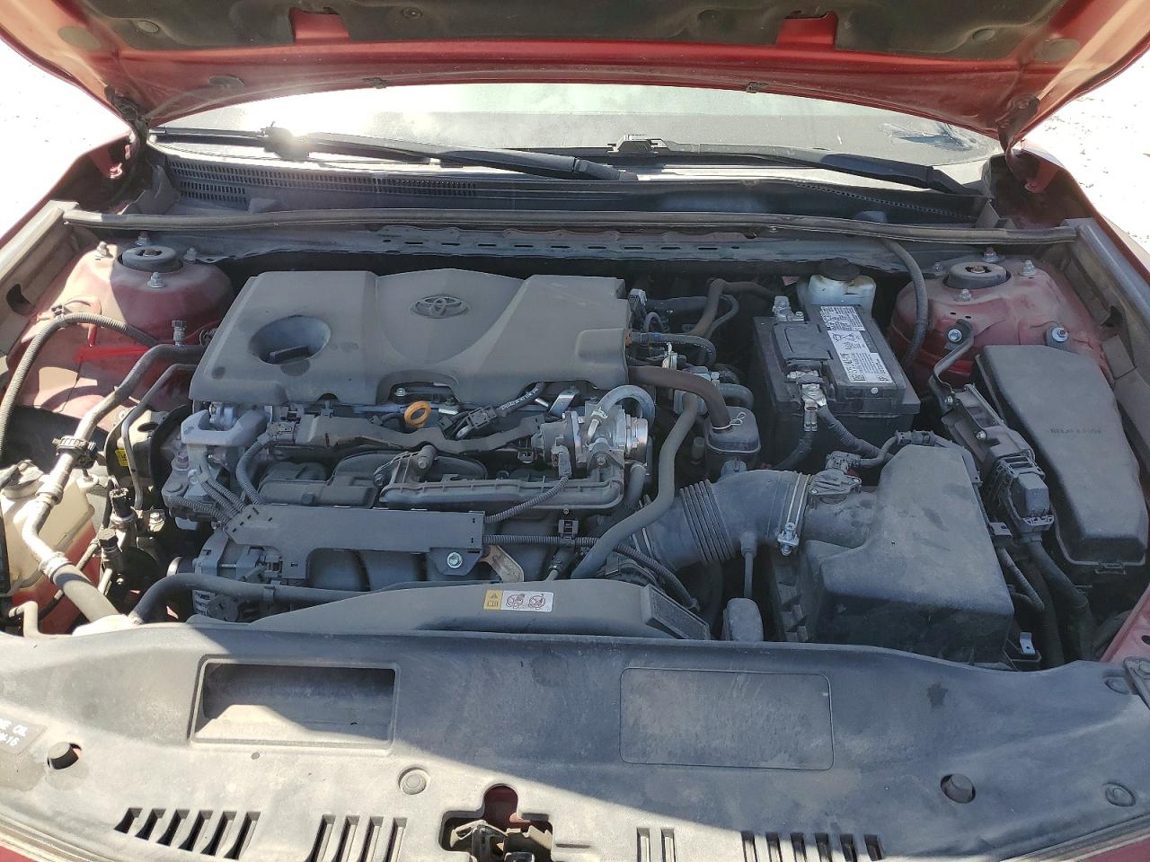 2022 TOYOTA CAMRY LE photo 31