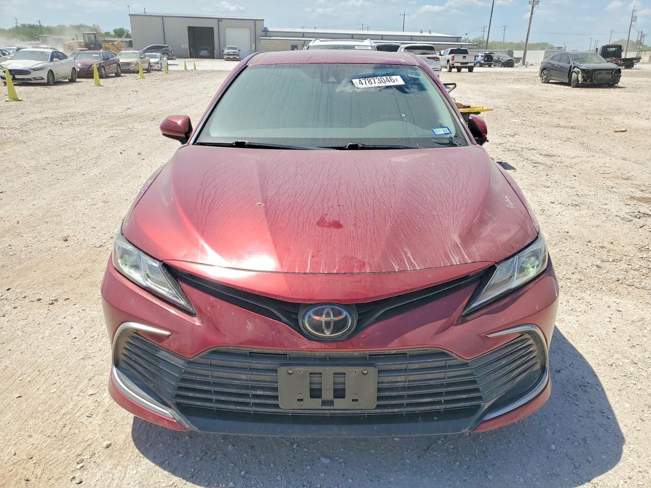 2022 TOYOTA CAMRY LE photo 13