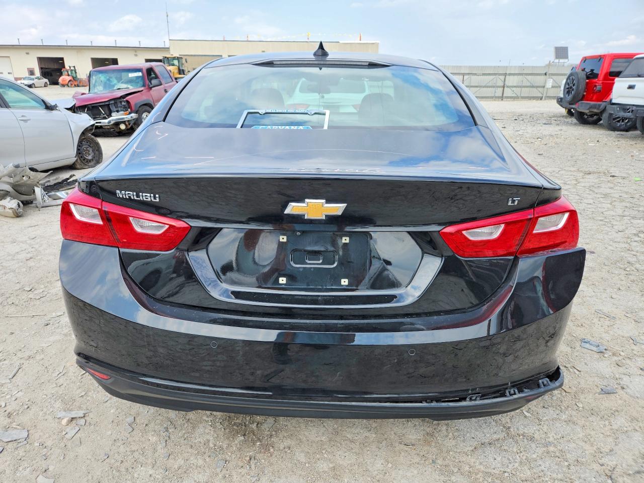 2024 CHEVROLET MALIBU LT photo 11
