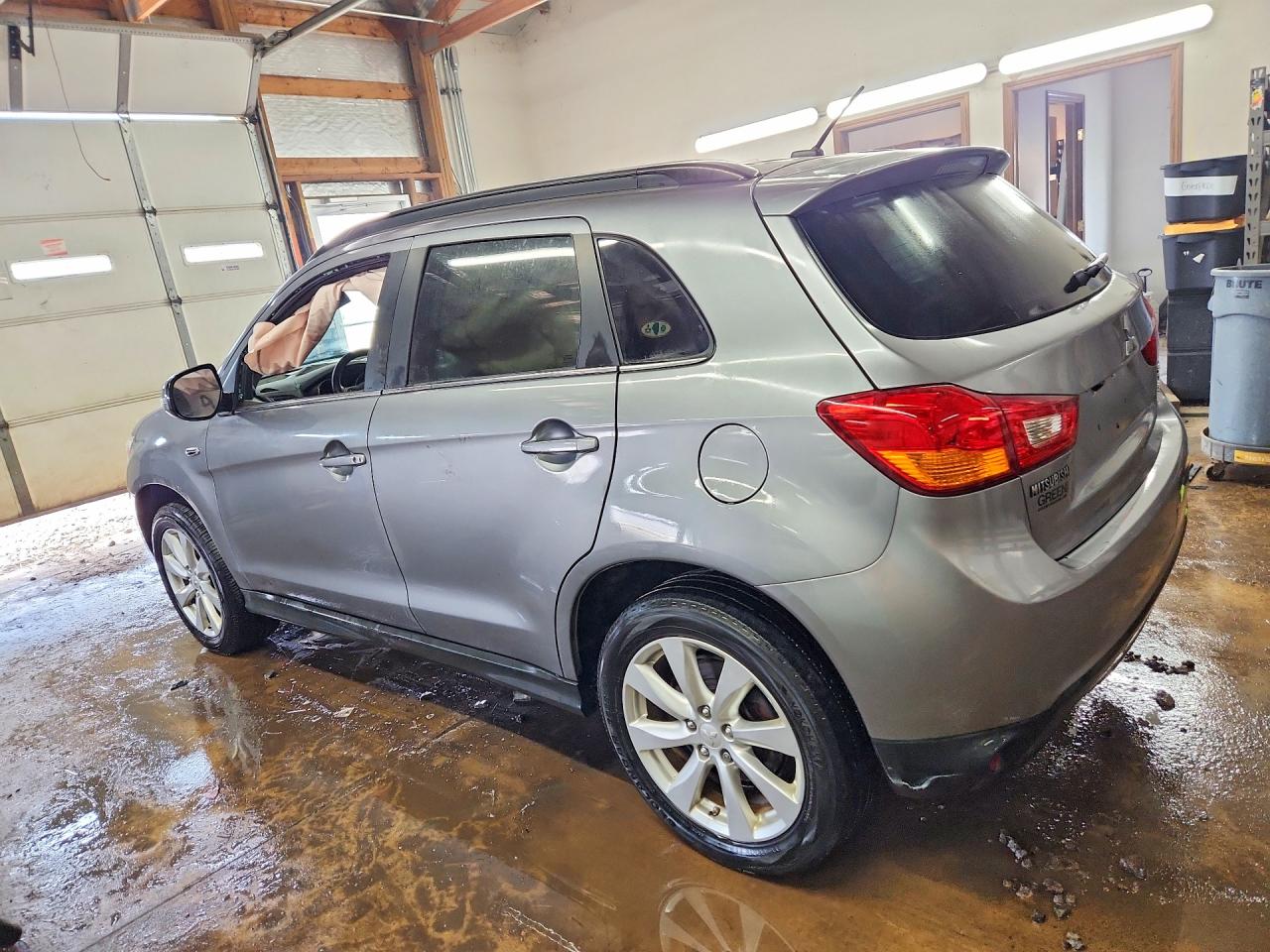 2015 MITSUBISHI OUTLANDER SPORT SE photo 2
