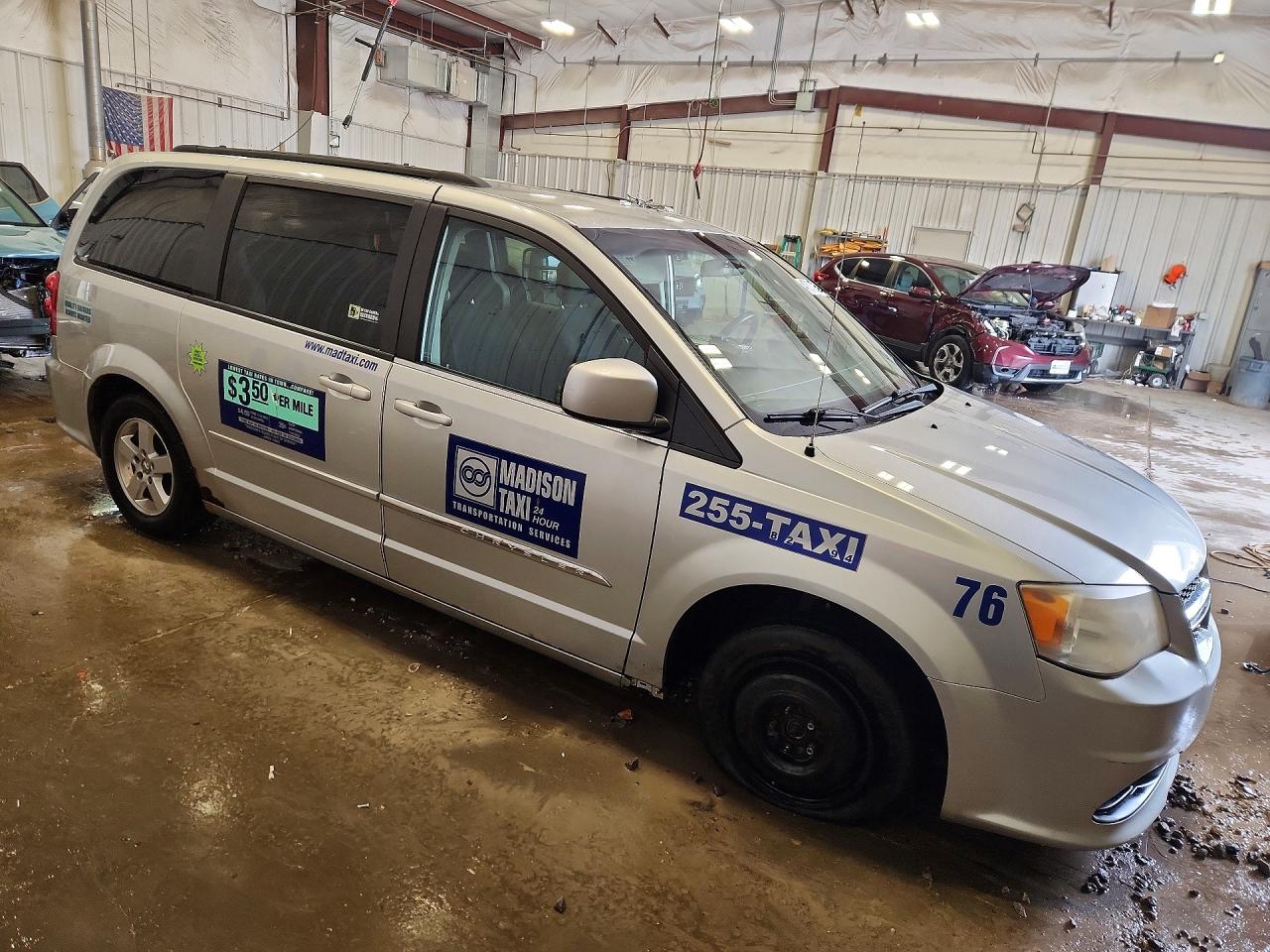 2012 DODGE GRAND CARAVAN SXT photo 7