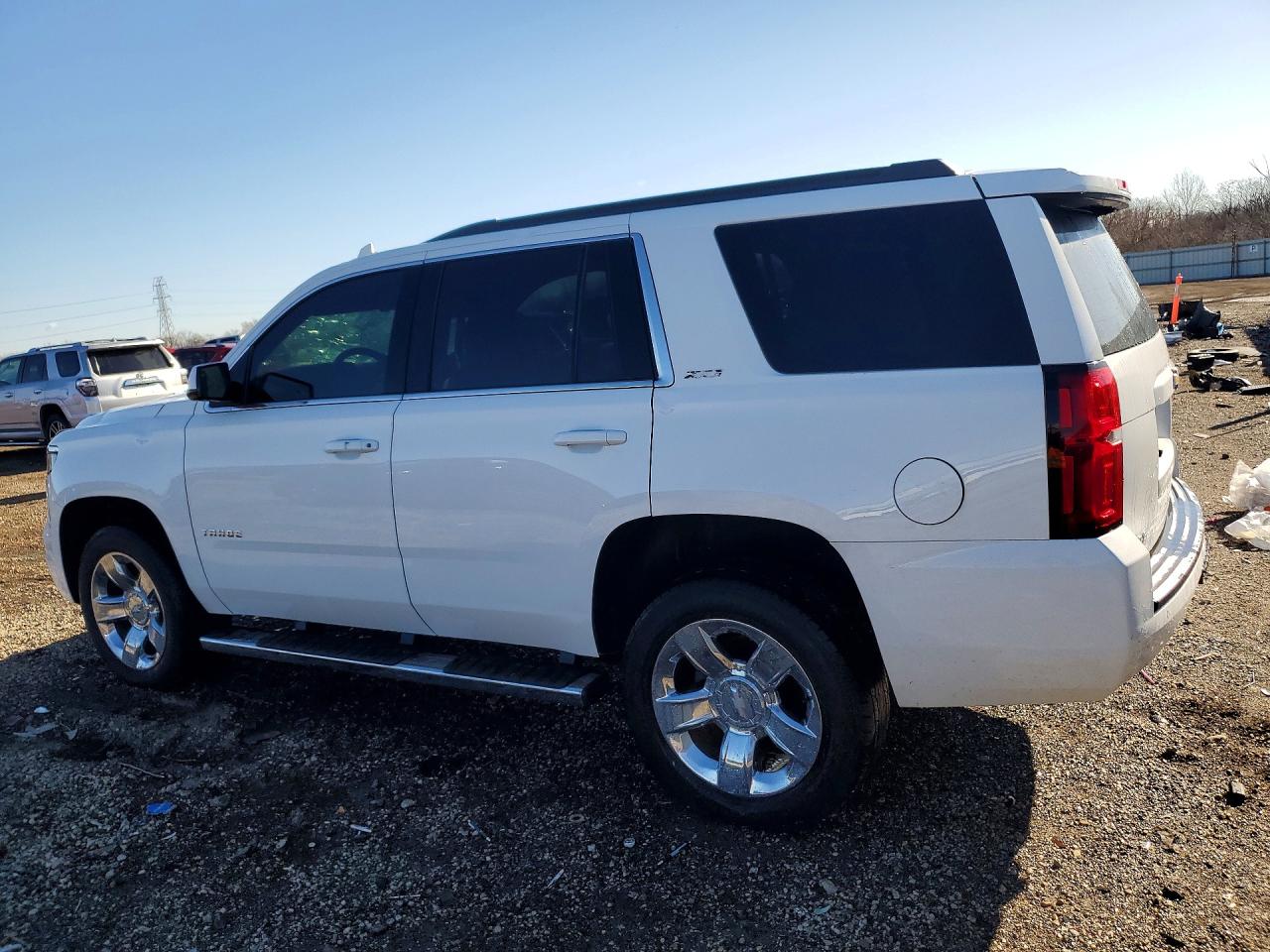 2016 CHEVROLET TAHOE K1500 LT photo 3