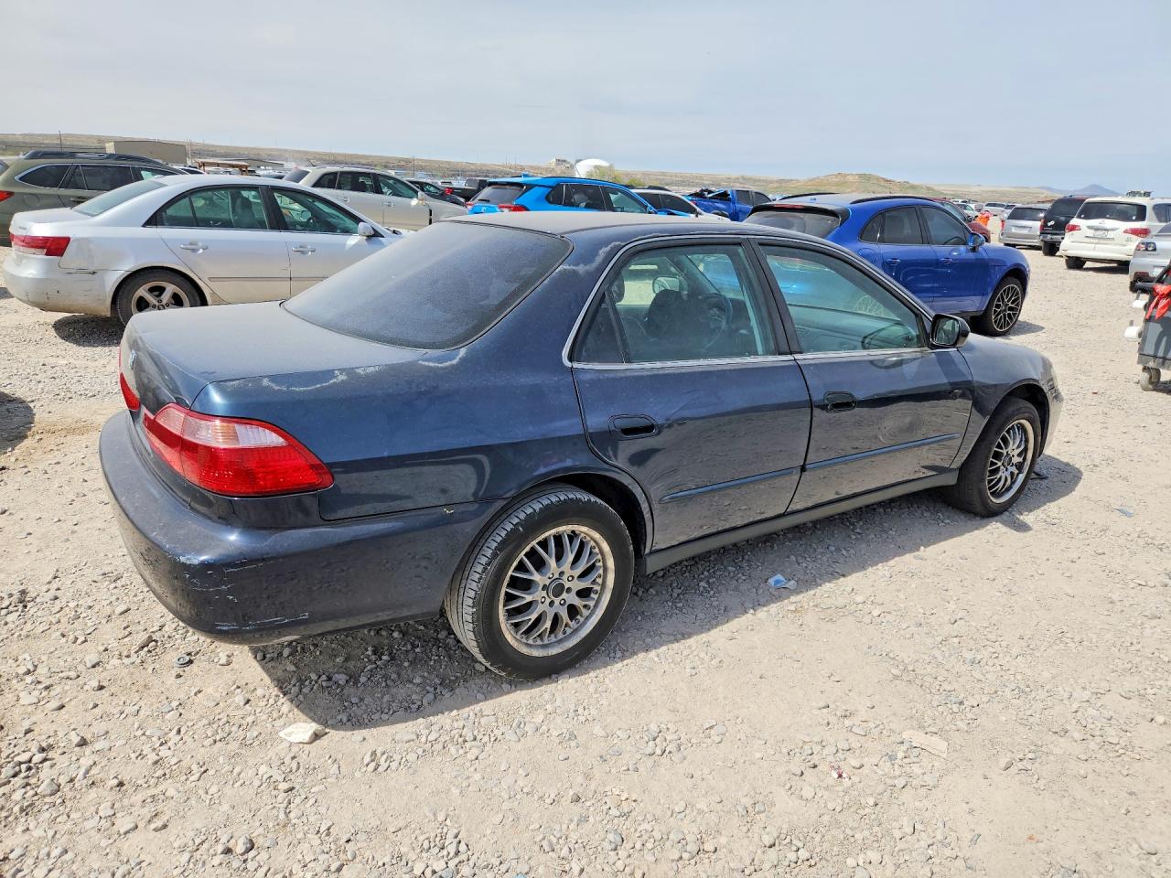 2000 HONDA ACCORD LX photo 3