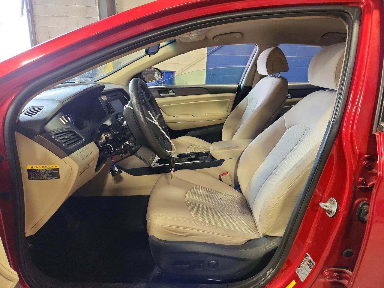 2017 HYUNDAI SONATA SPORT photo 7
