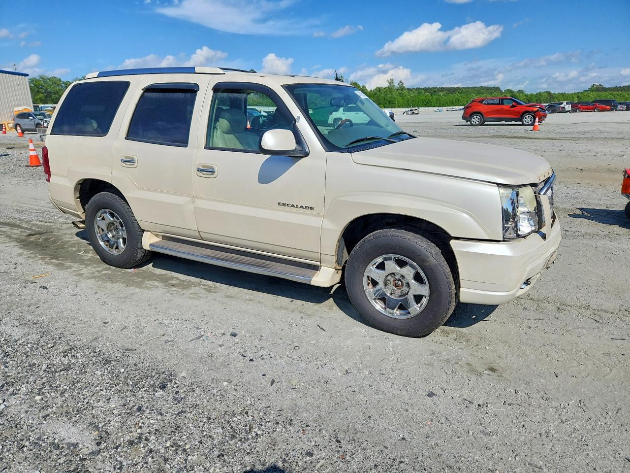 2004 CADILLAC ESCALADE LUXURY photo 4