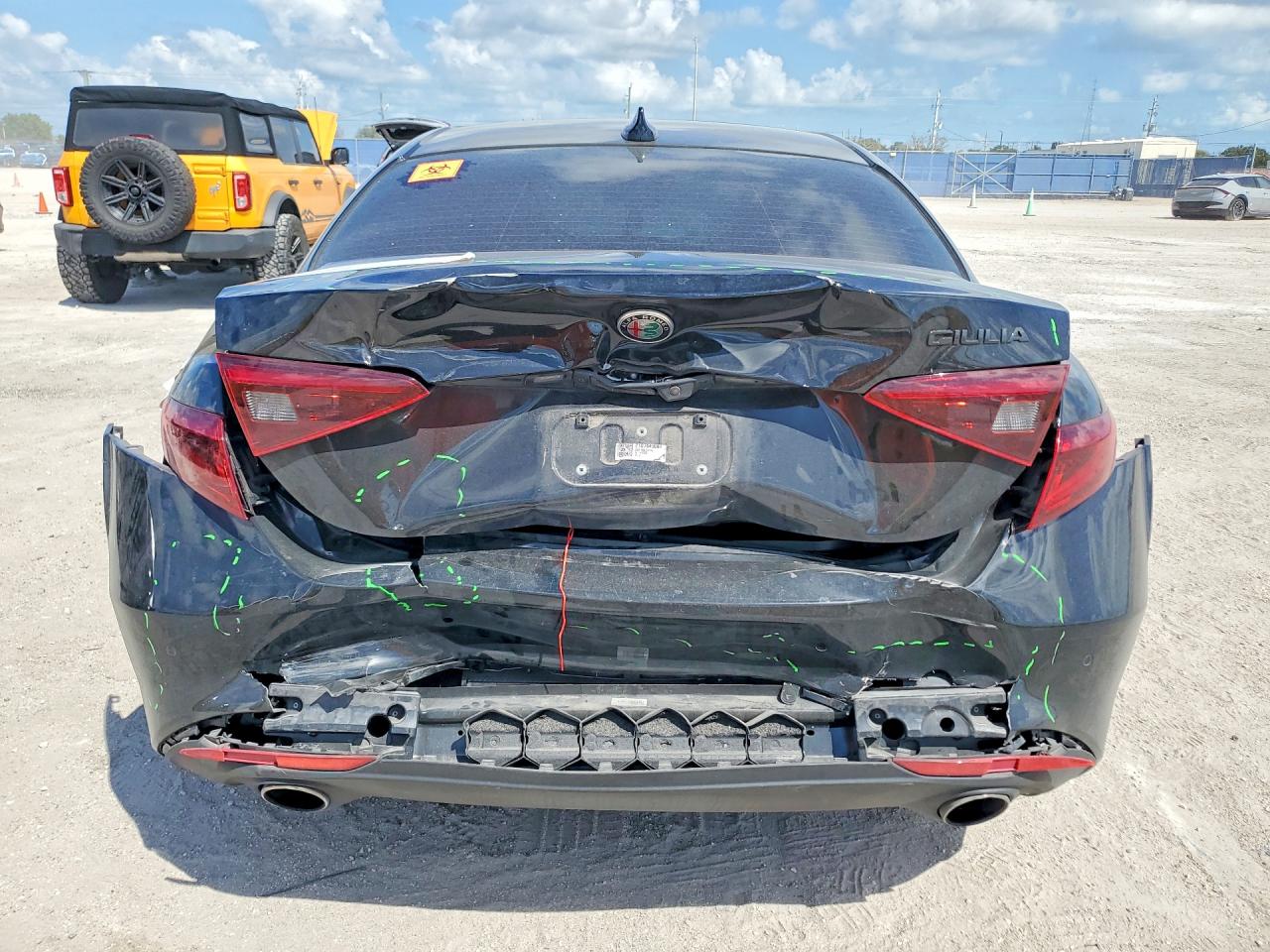 2021 ALFA ROMEO GIULIA SPORT photo 11