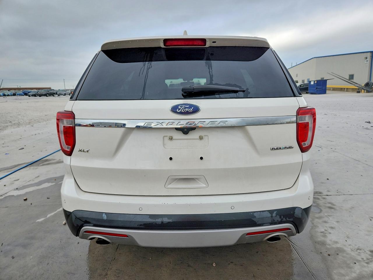 2016 FORD EXPLORER XLT photo 11