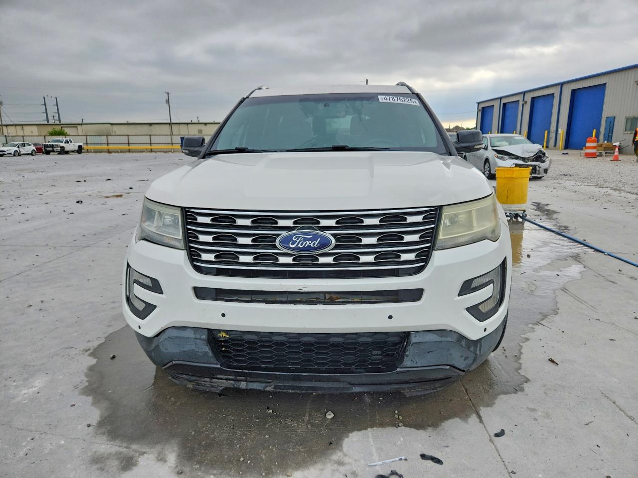 2016 FORD EXPLORER XLT photo 9