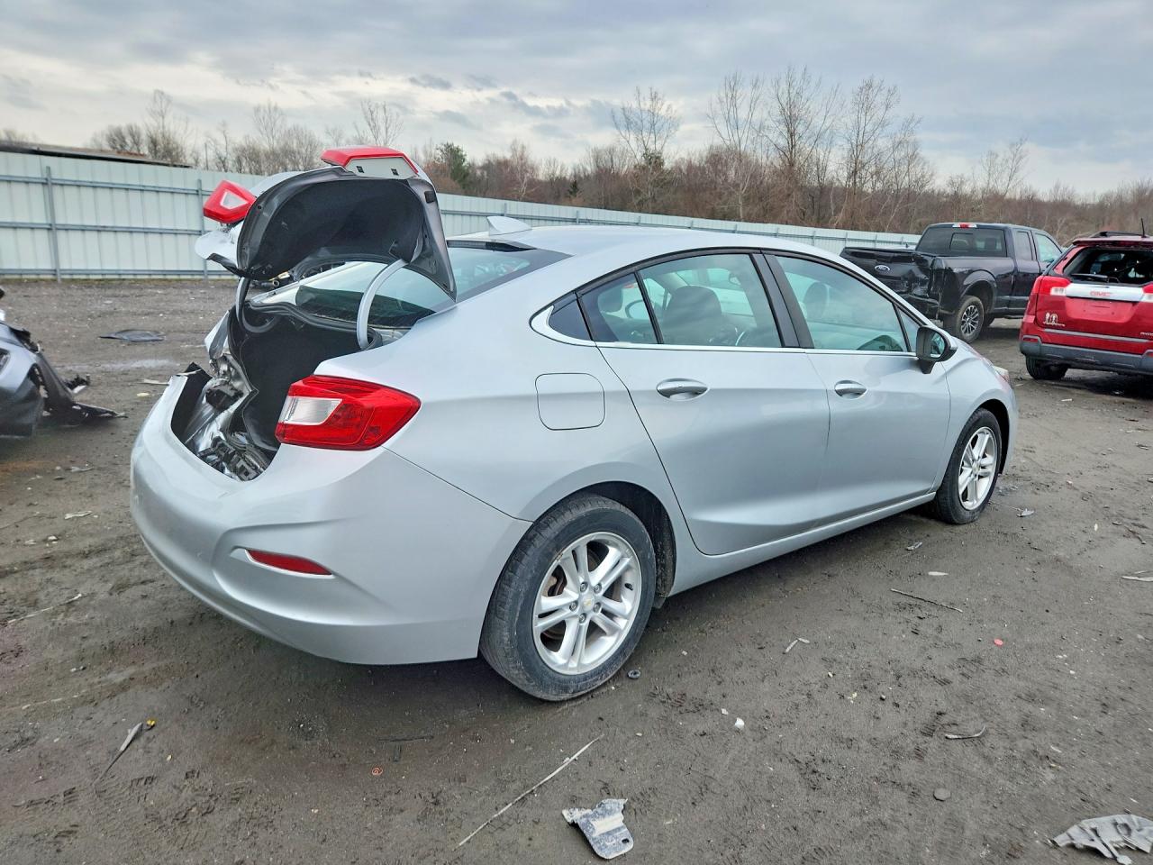 2017 CHEVROLET CRUZE LT photo 7