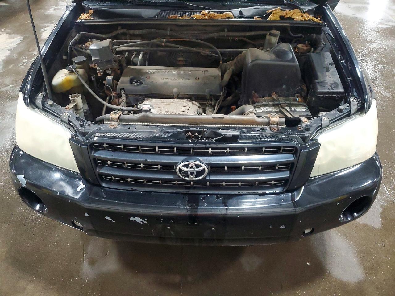 2003 TOYOTA HIGHLANDER BASE photo 11