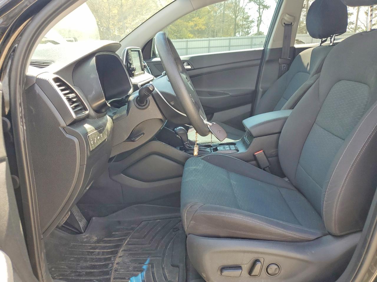 2019 HYUNDAI TUCSON SEL photo 13