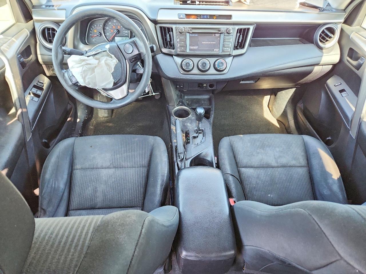2015 TOYOTA RAV4 LE photo 15