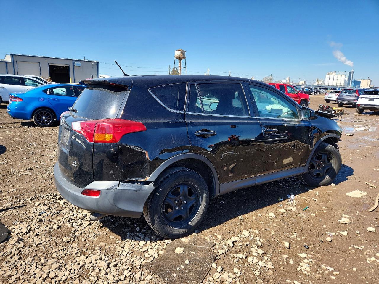 2015 TOYOTA RAV4 LE photo 5