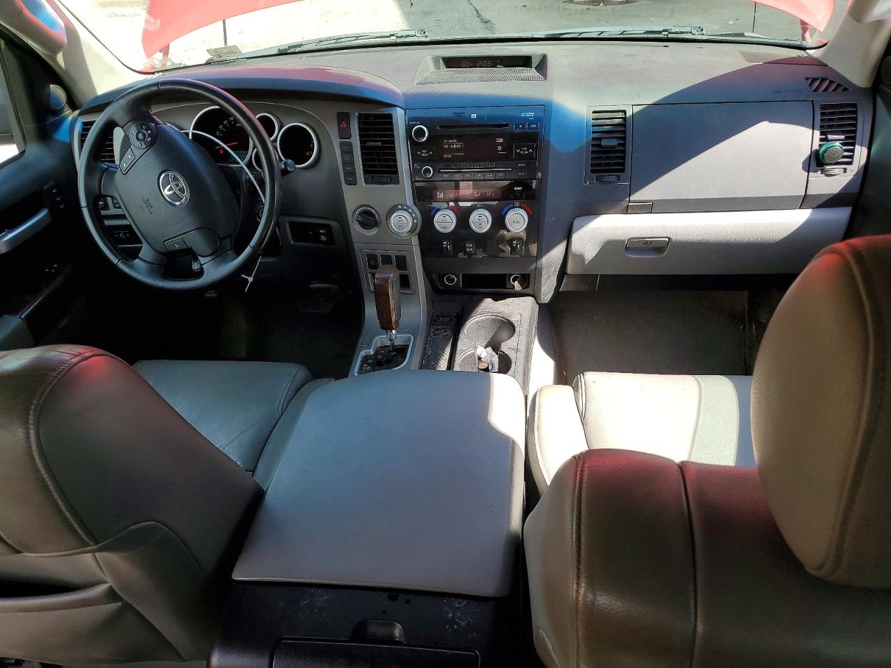 2010 TOYOTA TUNDRA LIMITED photo 8