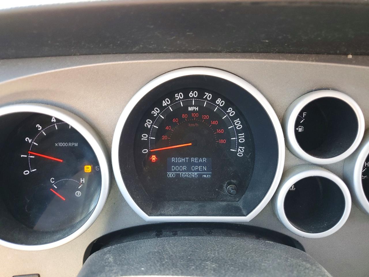 2010 TOYOTA TUNDRA LIMITED photo 9