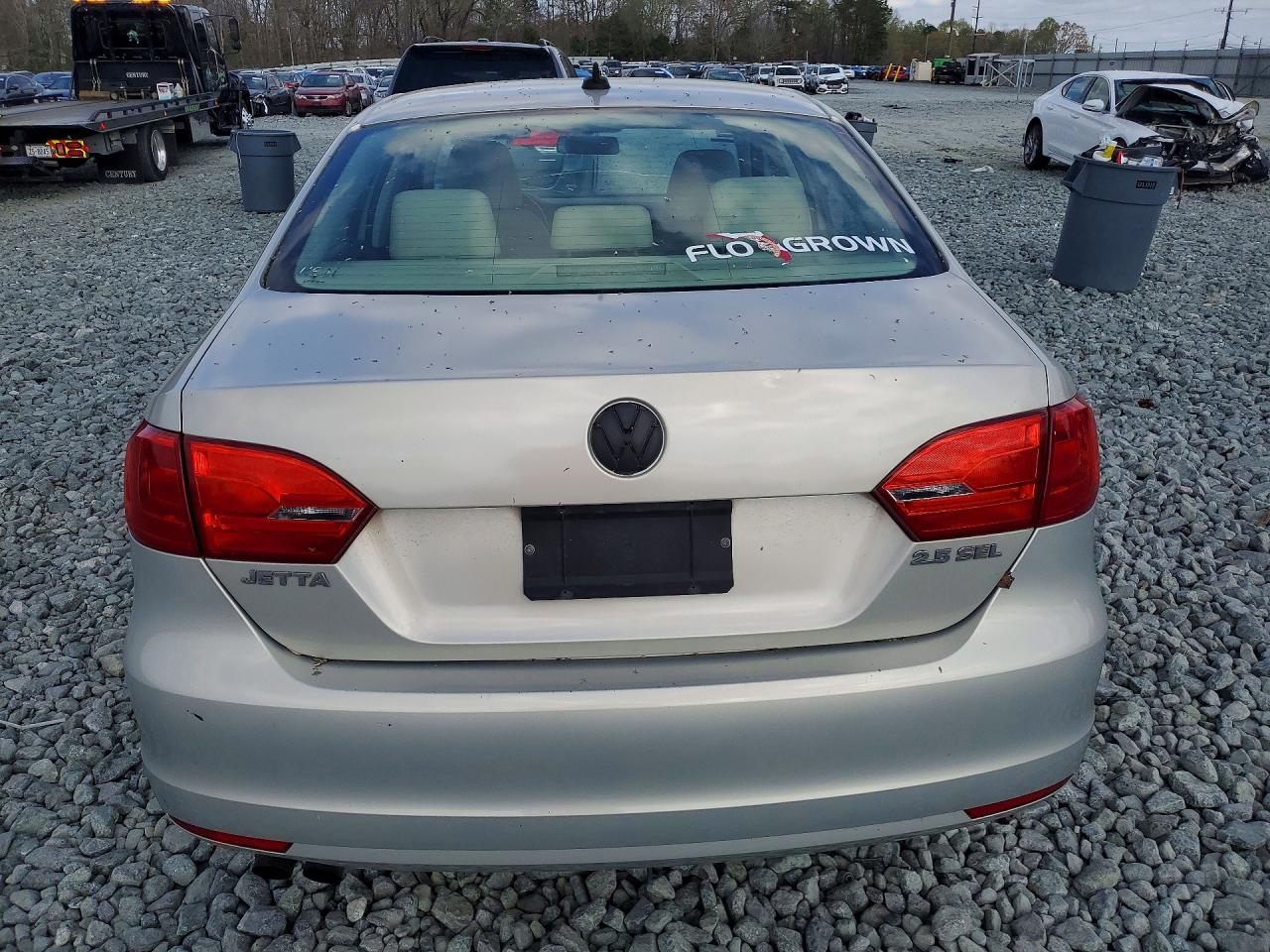 2011 VOLKSWAGEN JETTA SEL photo 11