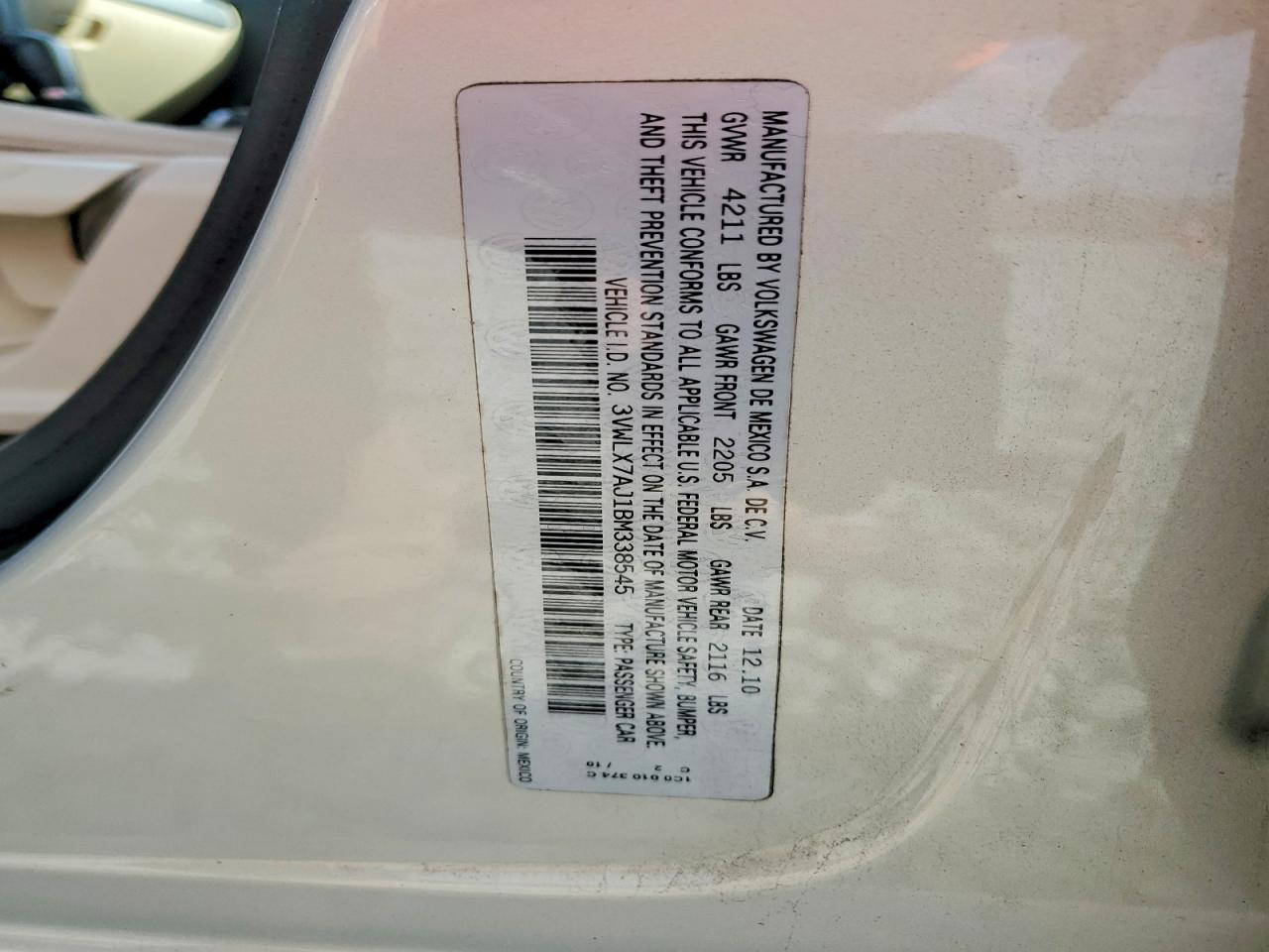 2011 VOLKSWAGEN JETTA SEL photo 23