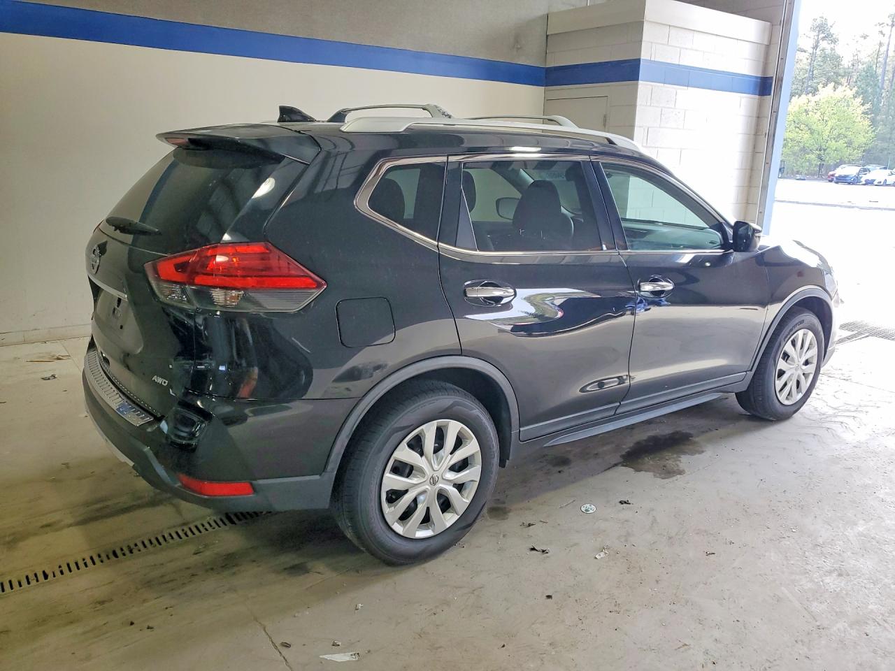 2017 NISSAN ROGUE S photo 7
