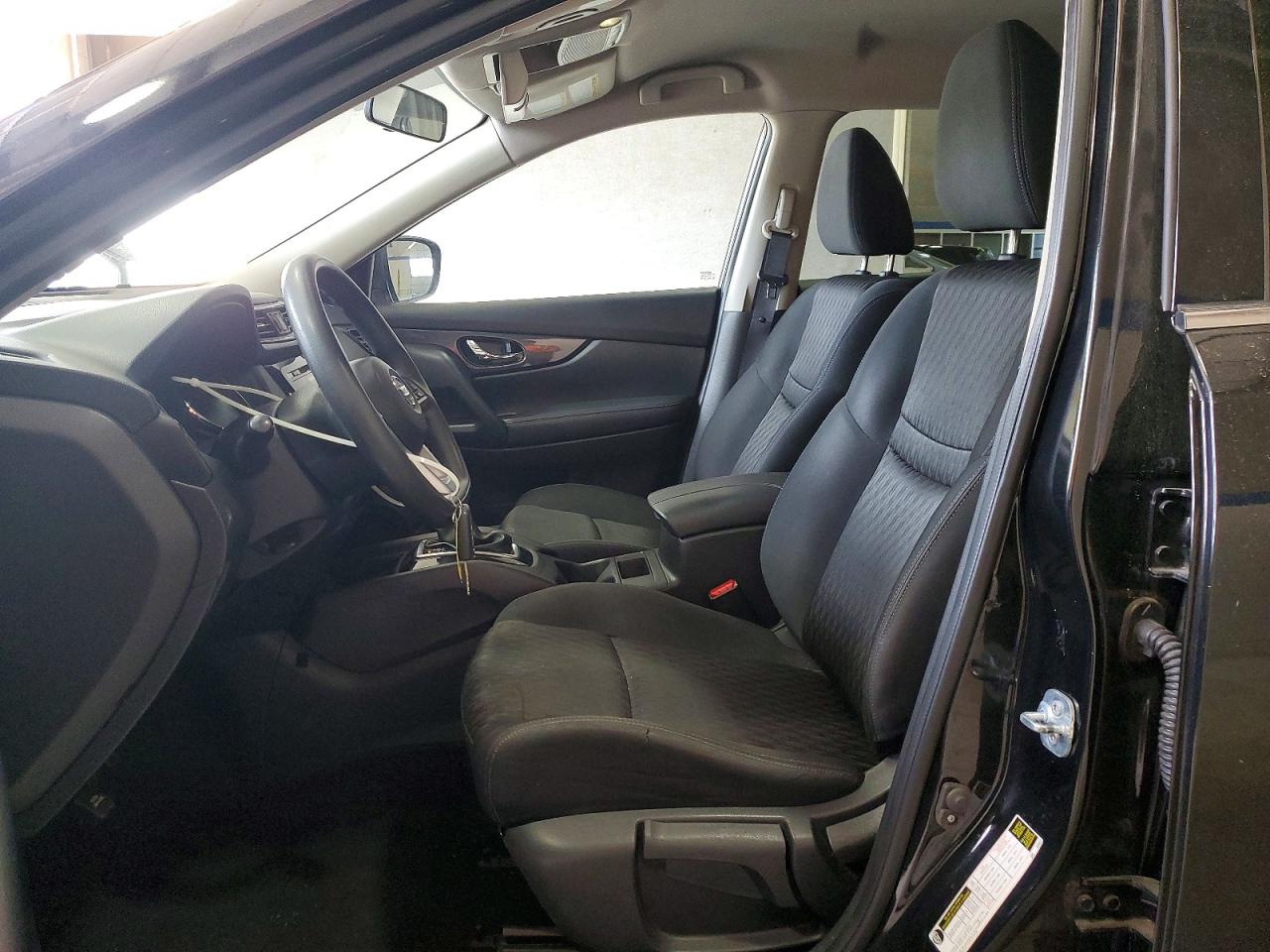 2017 NISSAN ROGUE S photo 19