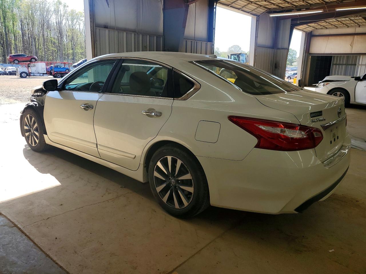 2016 NISSAN ALTIMA 2.5 SL photo 2
