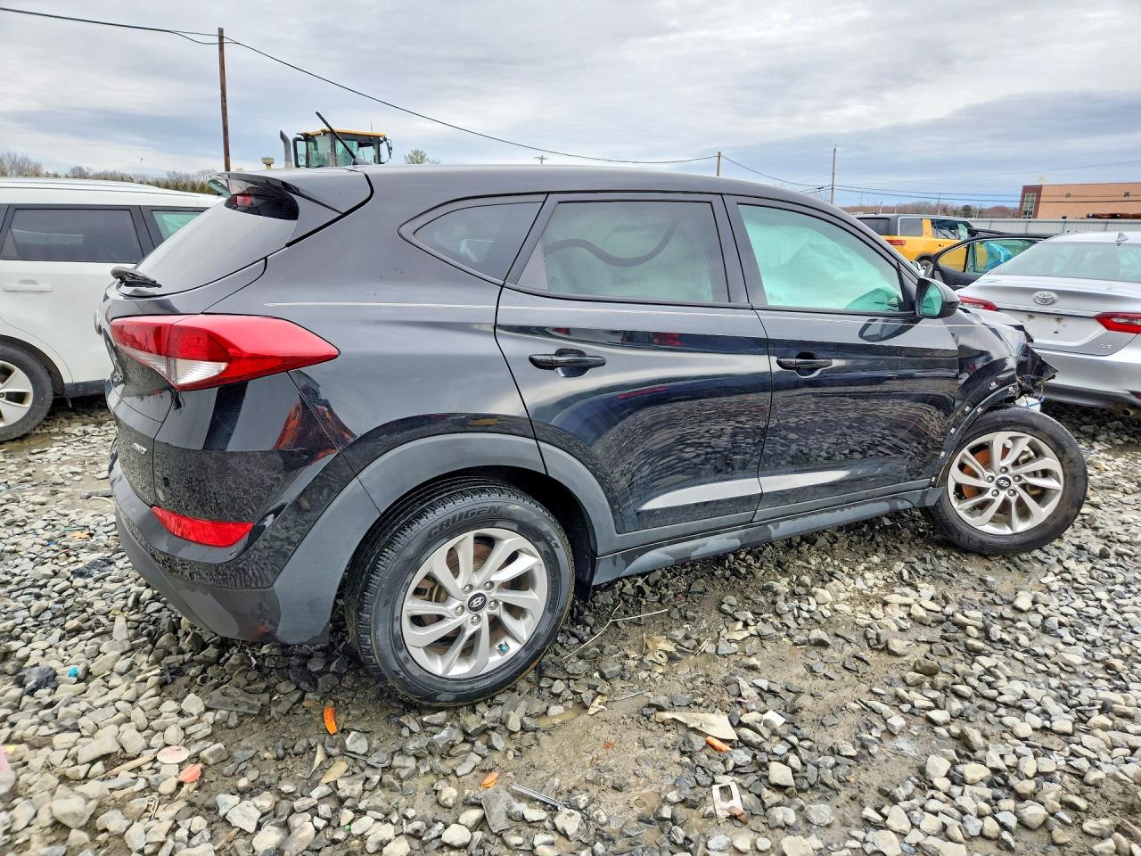 2018 HYUNDAI TUCSON SE photo 7