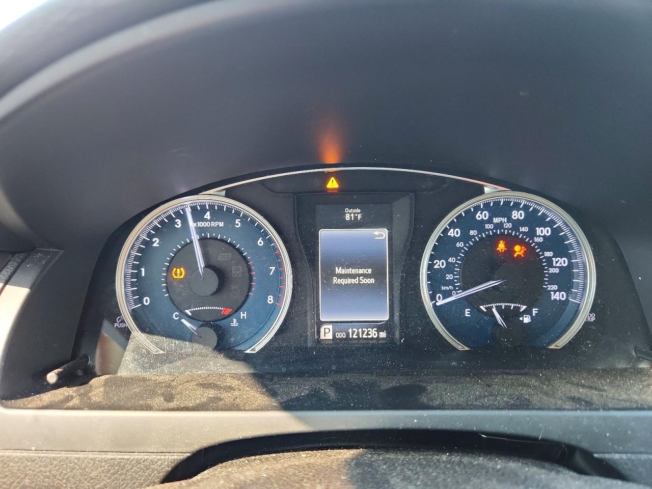 2017 TOYOTA CAMRY XLE photo 17