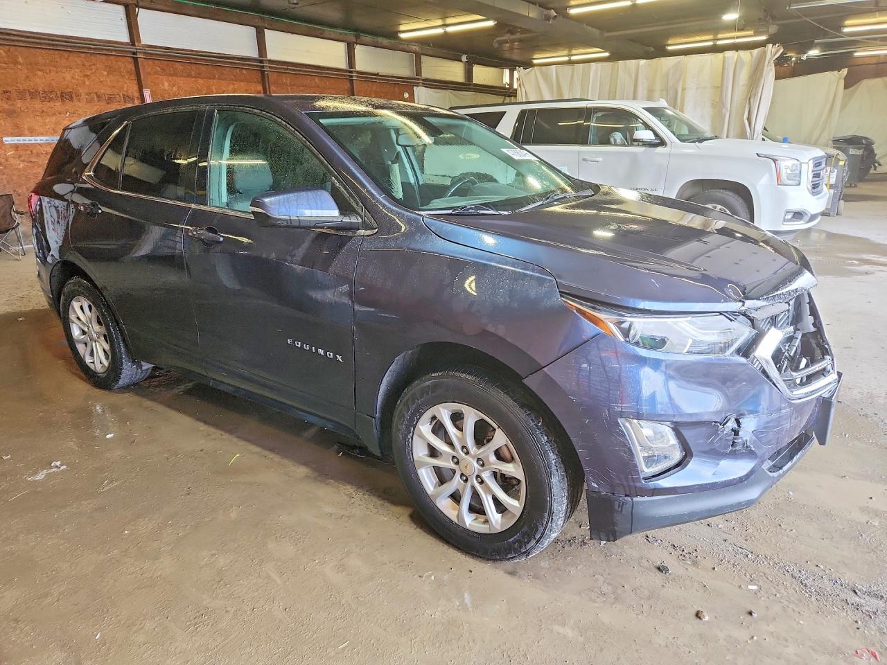 2019 CHEVROLET EQUINOX LT photo 4