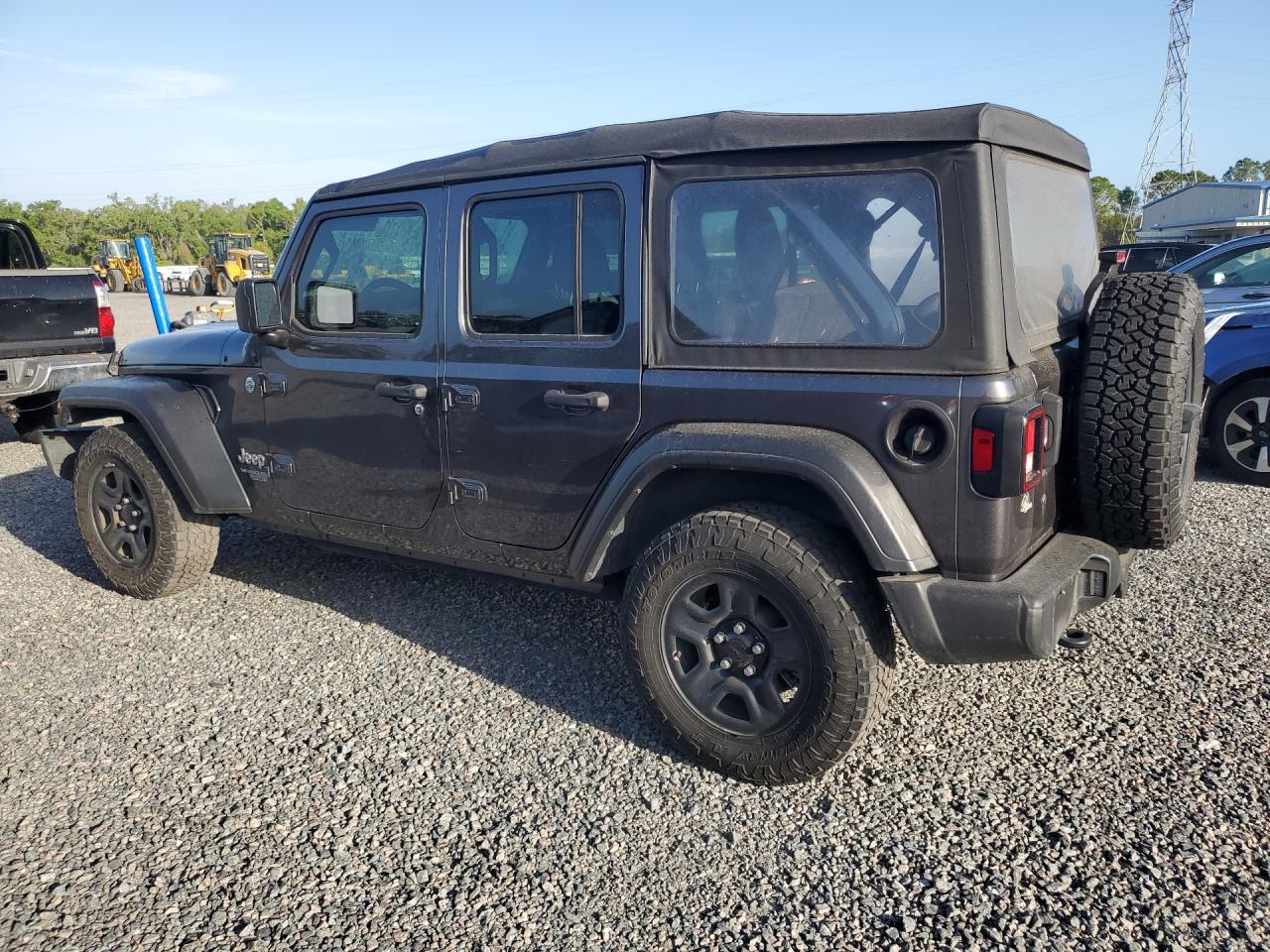 2018 JEEP WRANGLER UNLIMITED SPORT photo 2