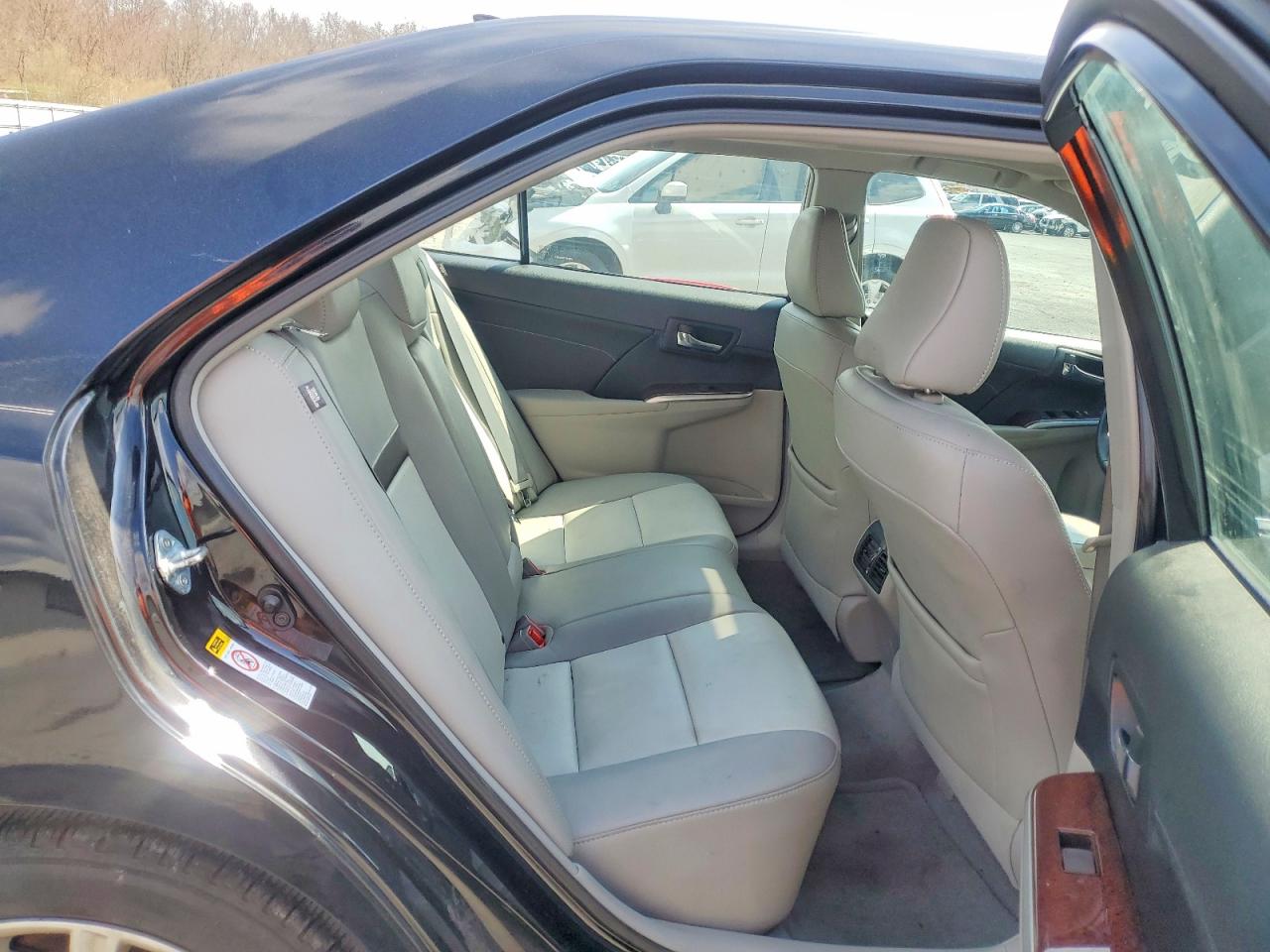 2013 TOYOTA CAMRY photo 19