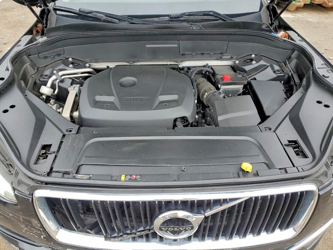 2019 VOLVO XC90 T6 MOMENTUM photo 12