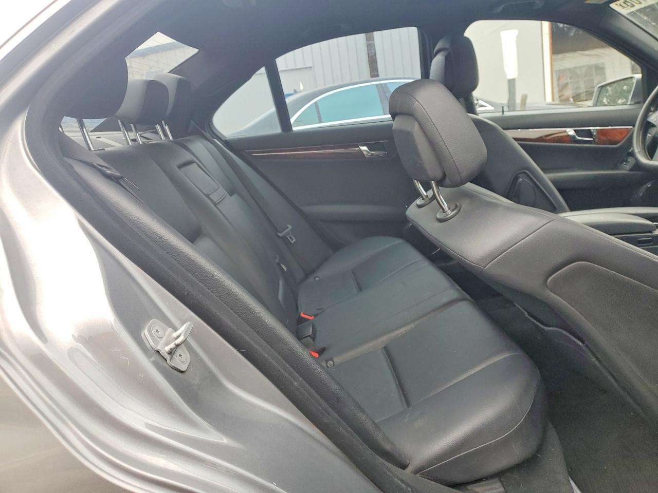2011 MERCEDES-BENZ C 300 4MATIC photo 10