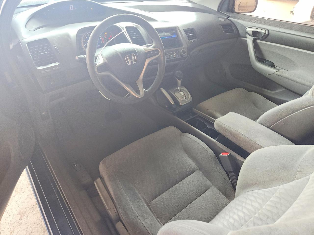 2010 HONDA CIVIC LX photo 15